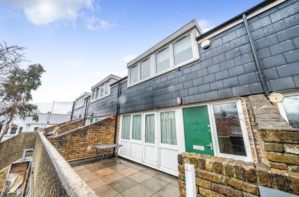 4 bed Annexe for rent in Camberwell. From Acorn - Camberwell