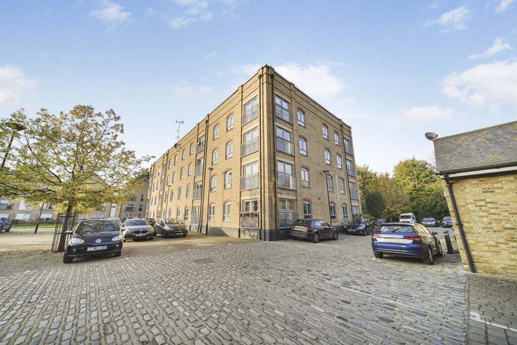 2 bed 1st Floor Flat for rent in South Darenth. From Acorn - Dartford