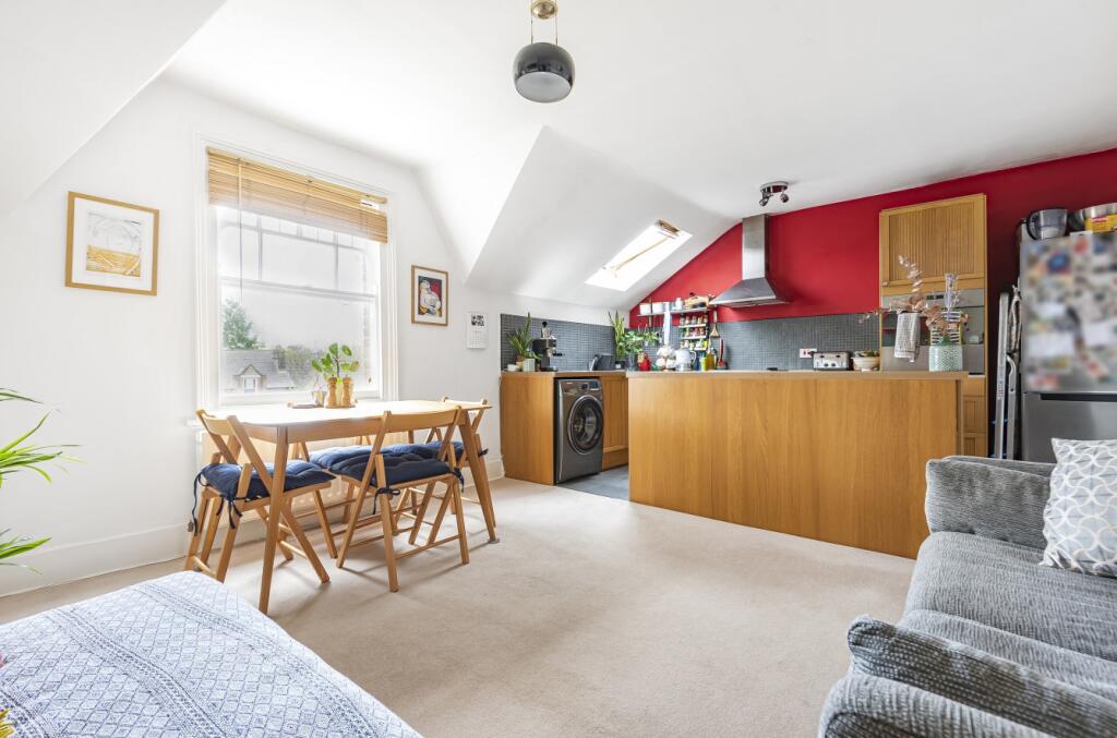 2 bed Flat for rent in Streatham. From Acorn - Dulwich