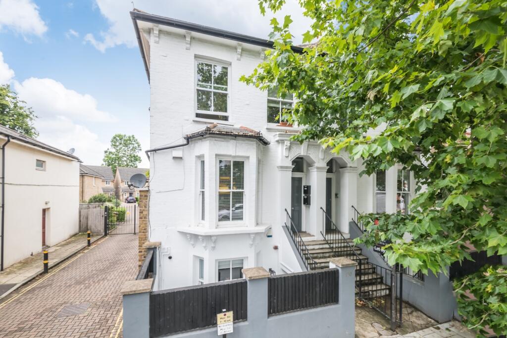 1 bed 1st Floor Flat for rent in Camberwell. From Acorn - Dulwich