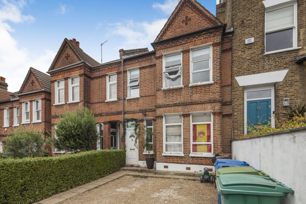 2 bed 1st Floor Flat for rent in Catford. From Acorn - Dulwich
