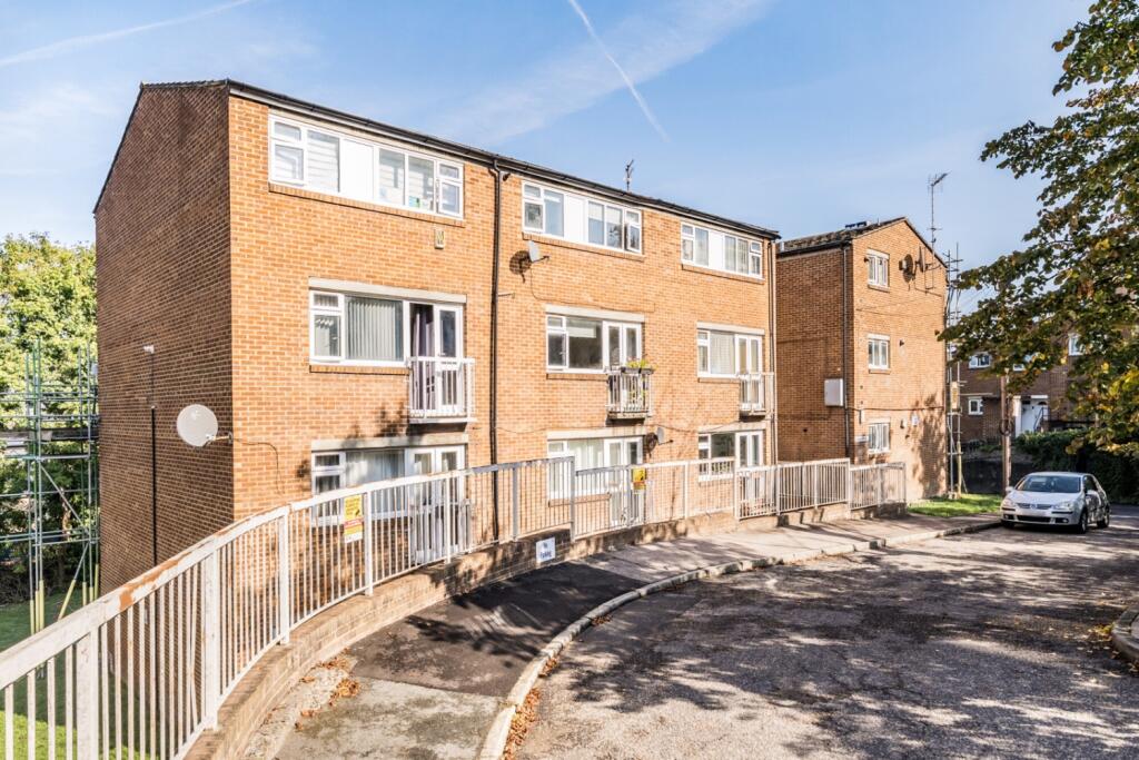 4 bed 1st Floor Flat for rent in Catford. From Acorn - Dulwich