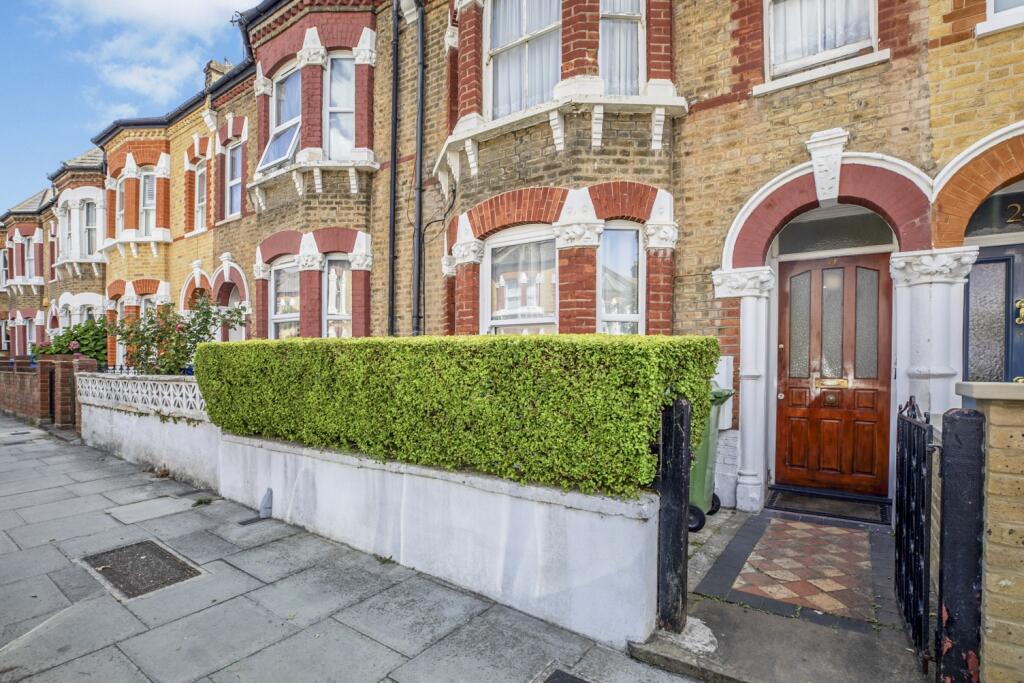 1 bed 1st Floor Flat for rent in Camberwell. From Acorn - Dulwich