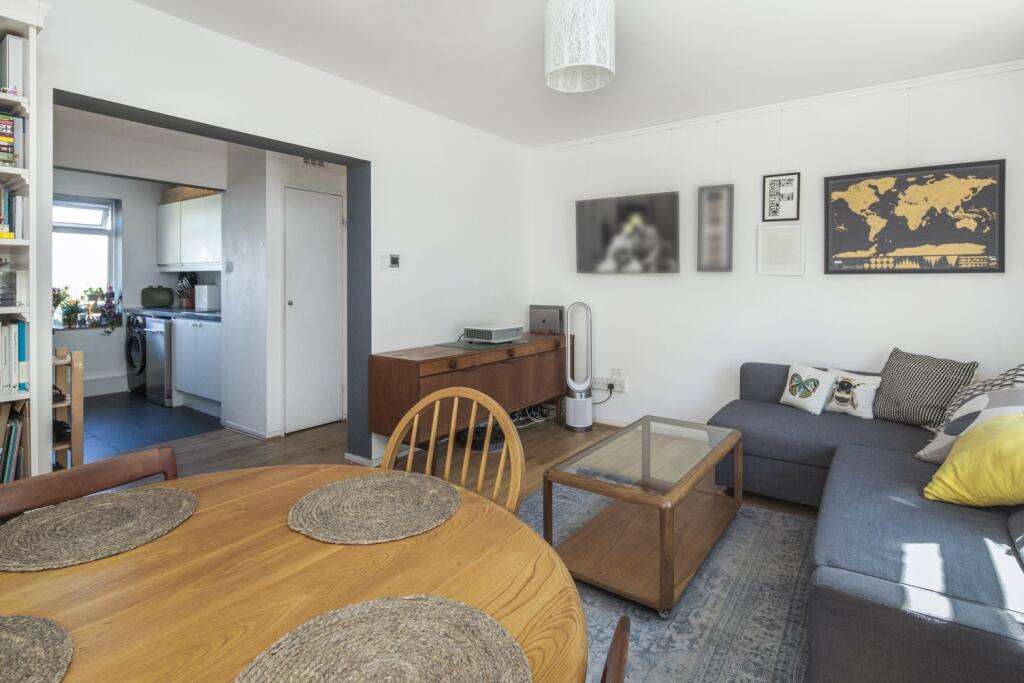 2 bed 1st Floor Flat for rent in Penge. From Acorn - Dulwich