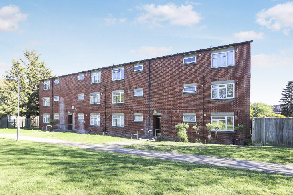 1 bed 1st Floor Flat for rent in Eltham. From John Payne - Eltham