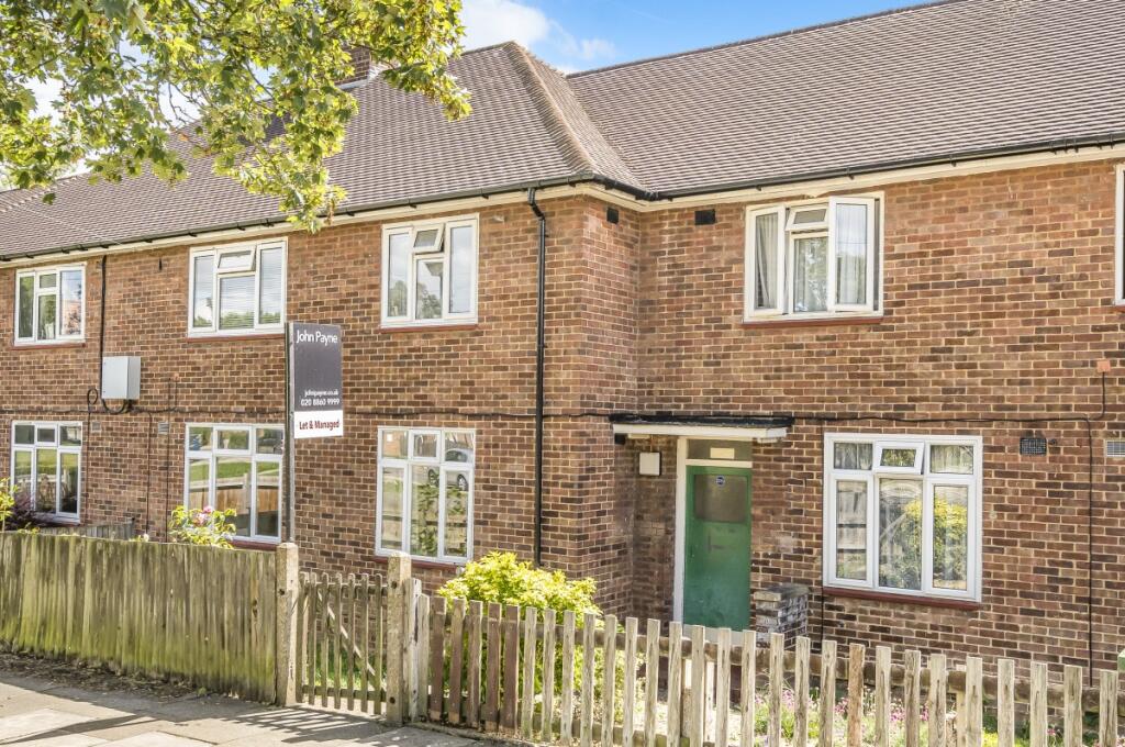 1 bed 1st Floor Flat for rent in Eltham. From John Payne - Eltham