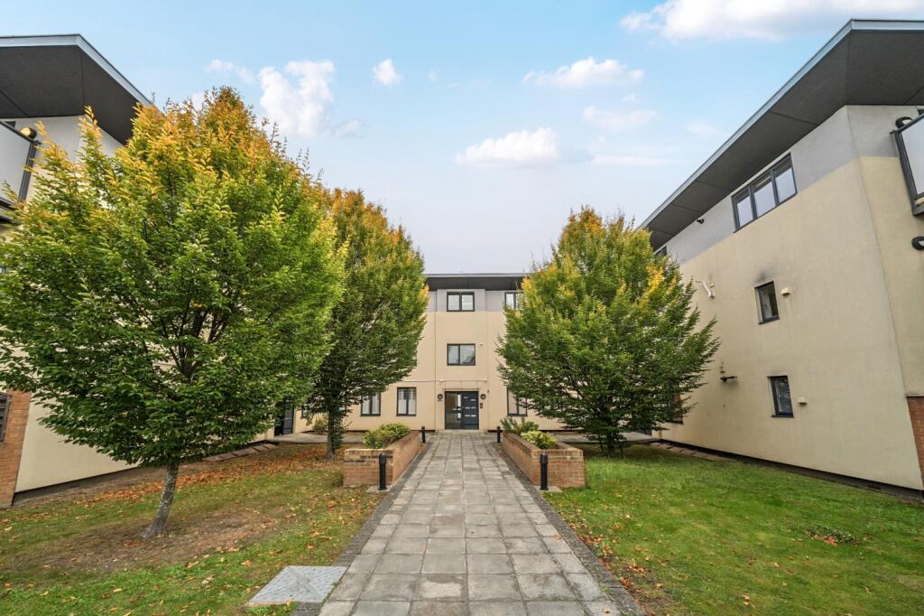 2 bed 1st Floor Flat for rent in Eltham. From John Payne - Eltham 2 bed 1st Floor Flat for rent in Eltham. From John Payne - Eltham