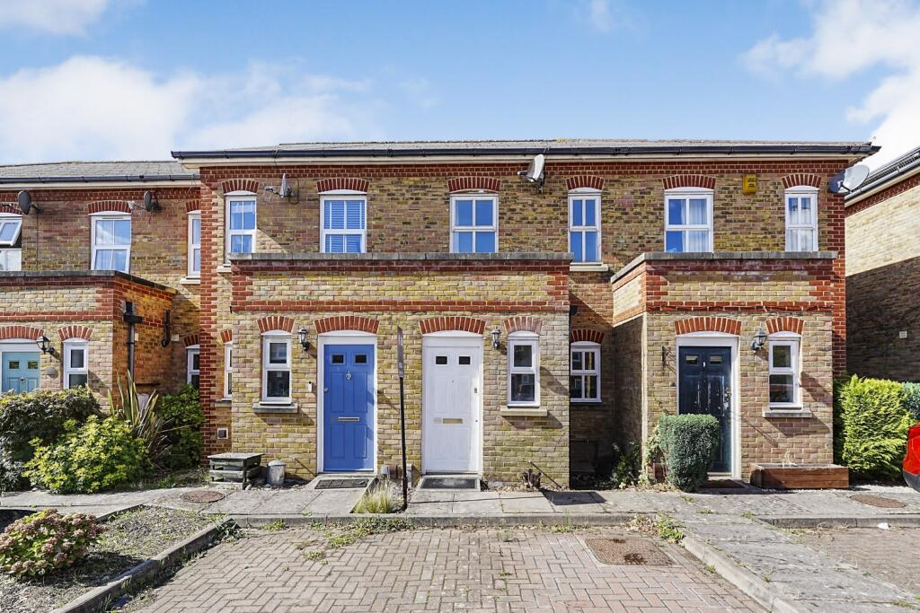 2 bed Mid Terraced House for rent in Lewisham. From Acorn - Lewisham 2 bed Mid Terraced House for rent in Lewisham. From Acorn - Lewisham