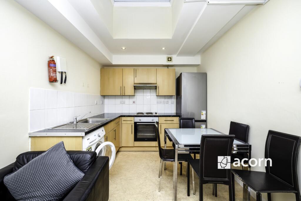 2 bed 1st Floor Flat for rent in Bermondsey. From Acorn - London Bridge