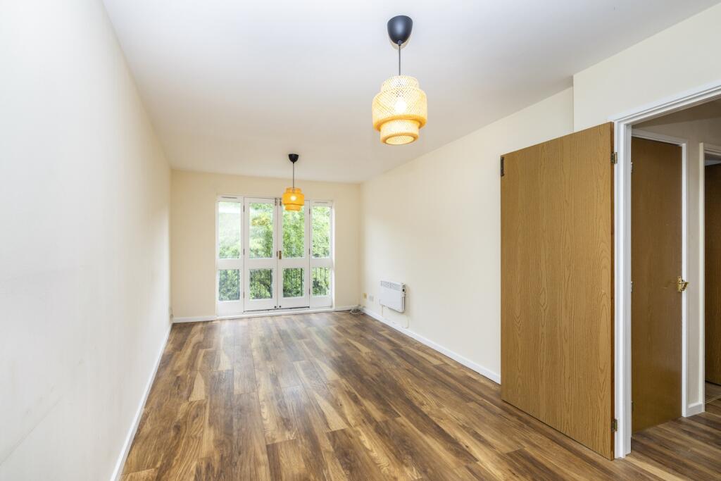 2 bed 1st Floor Flat for rent in Bermondsey. From Acorn - London Bridge 2 bed 1st Floor Flat for rent in Bermondsey. From Acorn - London Bridge