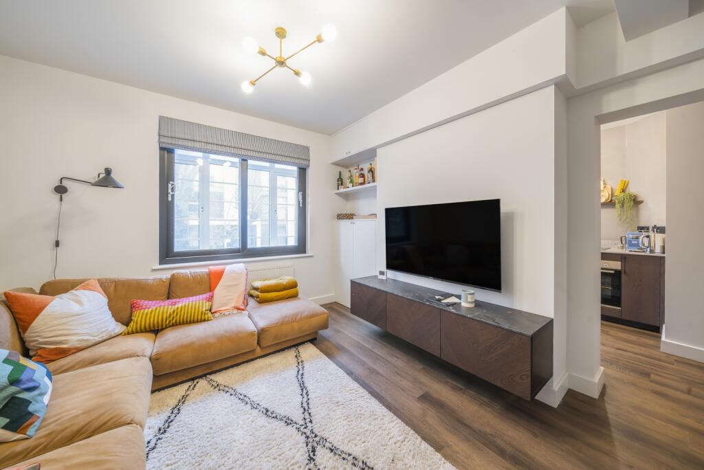 2 bed 1st Floor Flat for rent in Bermondsey. From Acorn - London Bridge 2 bed 1st Floor Flat for rent in Bermondsey. From Acorn - London Bridge