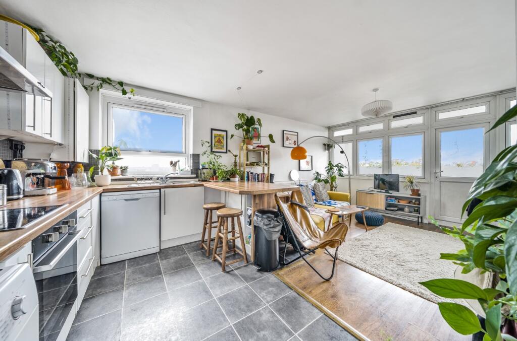 1 bed 1st Floor Flat for rent in Bermondsey. From Acorn - London Bridge