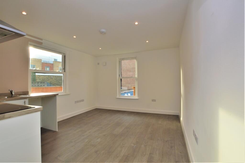 1 bed Flat for rent in Deptford. From Acorn - Peckham Rye