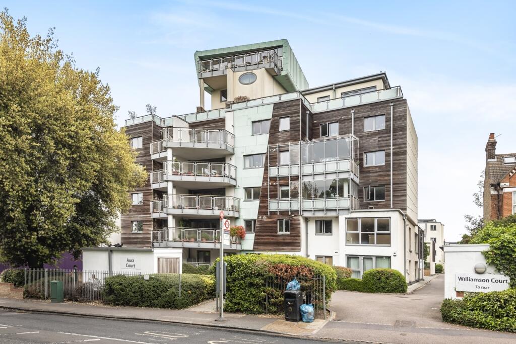 1 bed Flat for rent in Camberwell. From Acorn - Peckham Rye