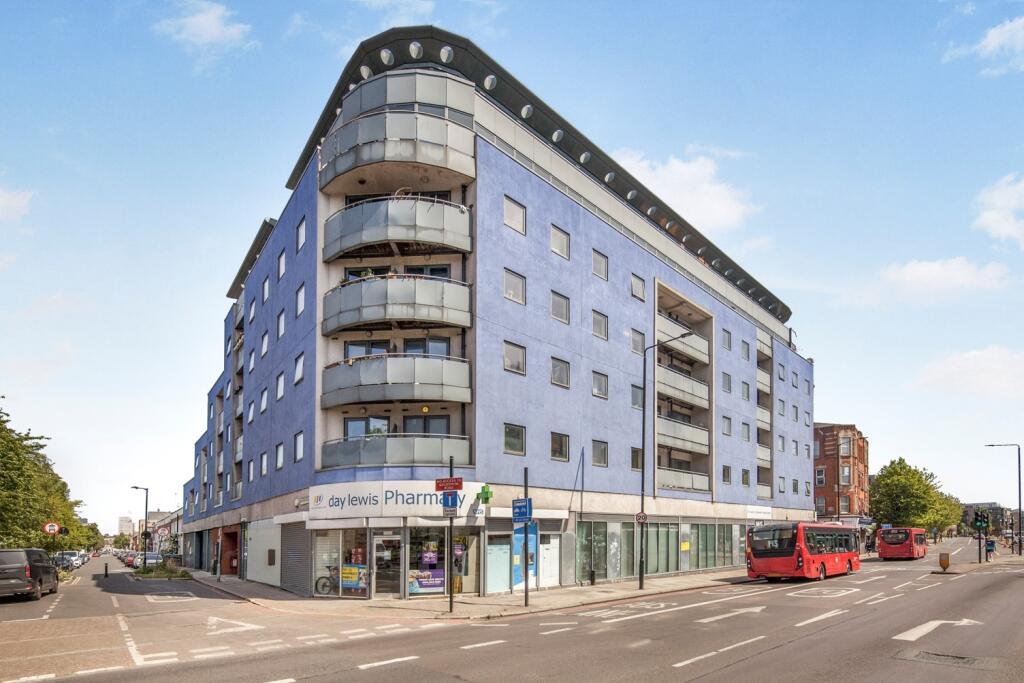 1 bed 1st Floor Flat for rent in Camberwell. From Acorn - Peckham Rye
