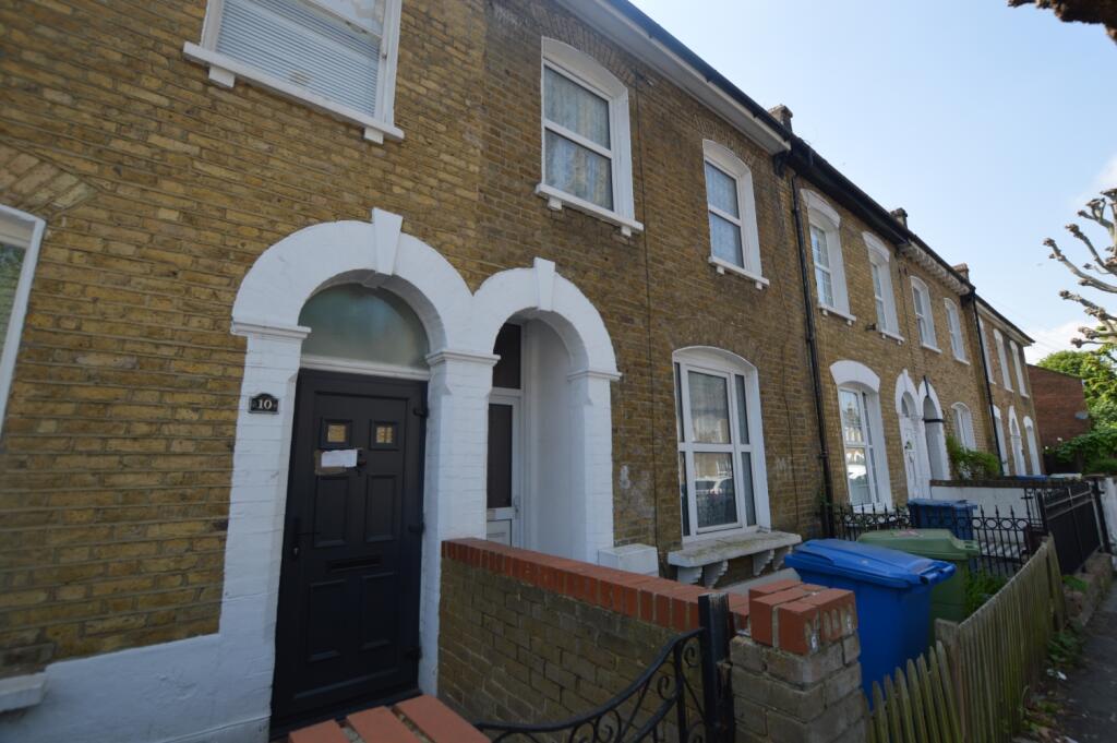 4 bed Studio for rent in Deptford. From Acorn - Peckham Rye