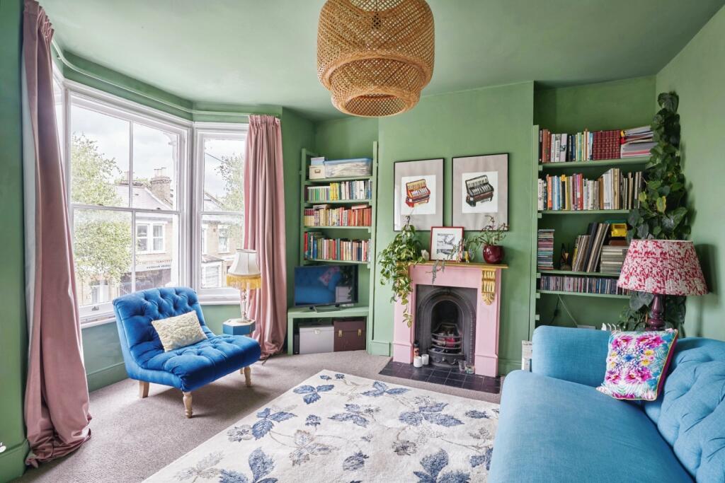 1 bed 1st Floor Flat for rent in Camberwell. From Acorn - Peckham Rye 1 bed 1st Floor Flat for rent in Camberwell. From Acorn - Peckham Rye