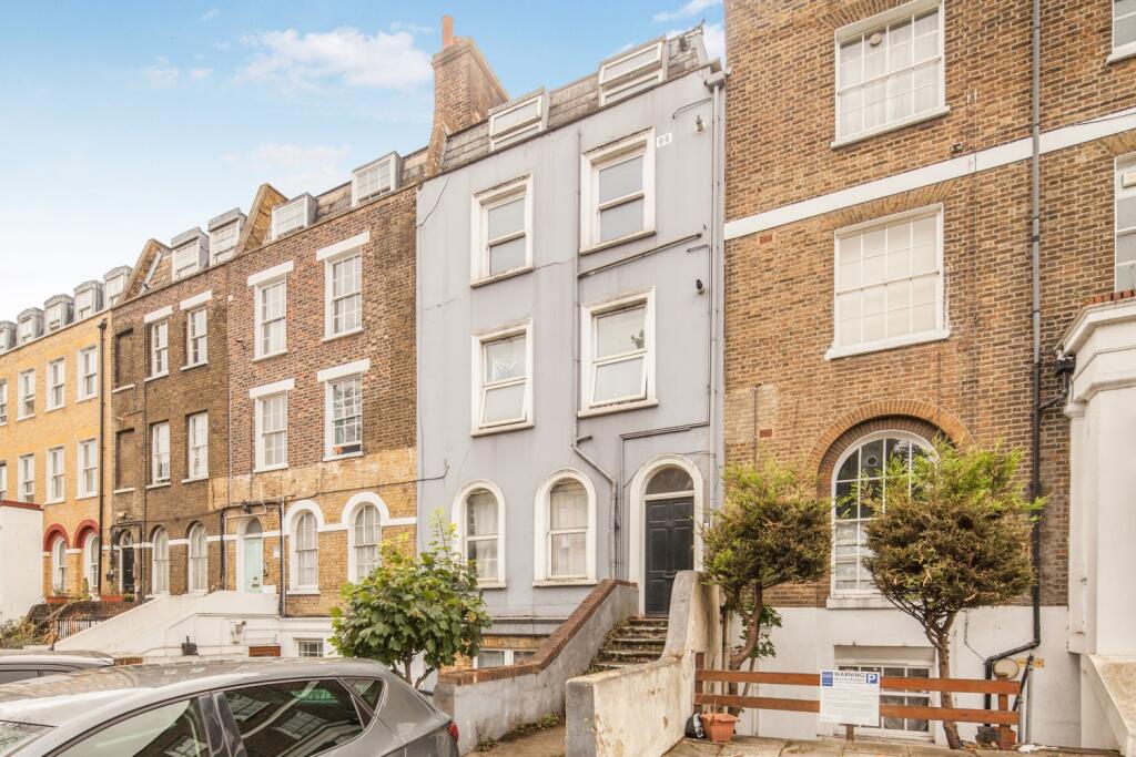 2 bed 1st Floor Flat for rent in Camberwell. From Acorn - Peckham Rye 2 bed 1st Floor Flat for rent in Camberwell. From Acorn - Peckham Rye