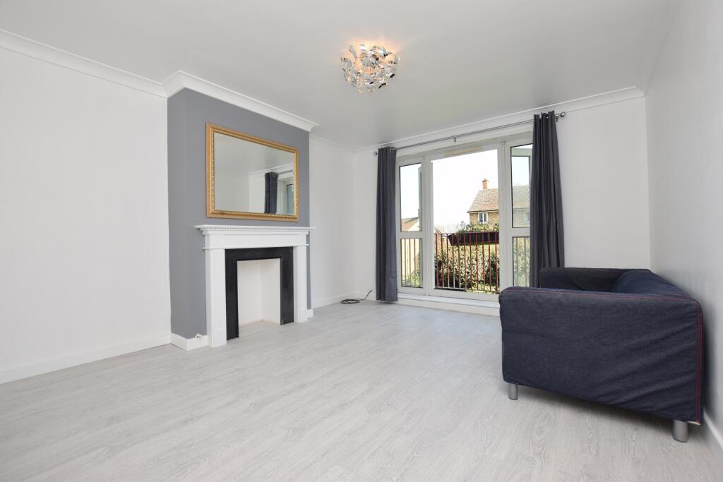 2 bed 1st Floor Flat for rent in Camberwell. From Acorn - Peckham Rye