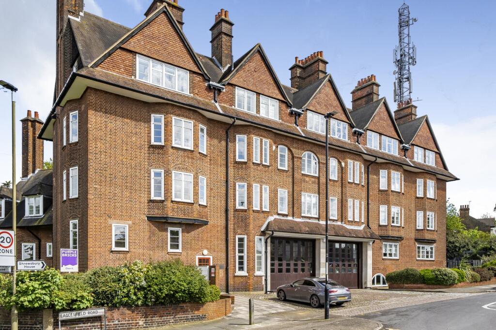 2 bed Flat for rent in Woolwich. From Acorn - Plumstead High Street