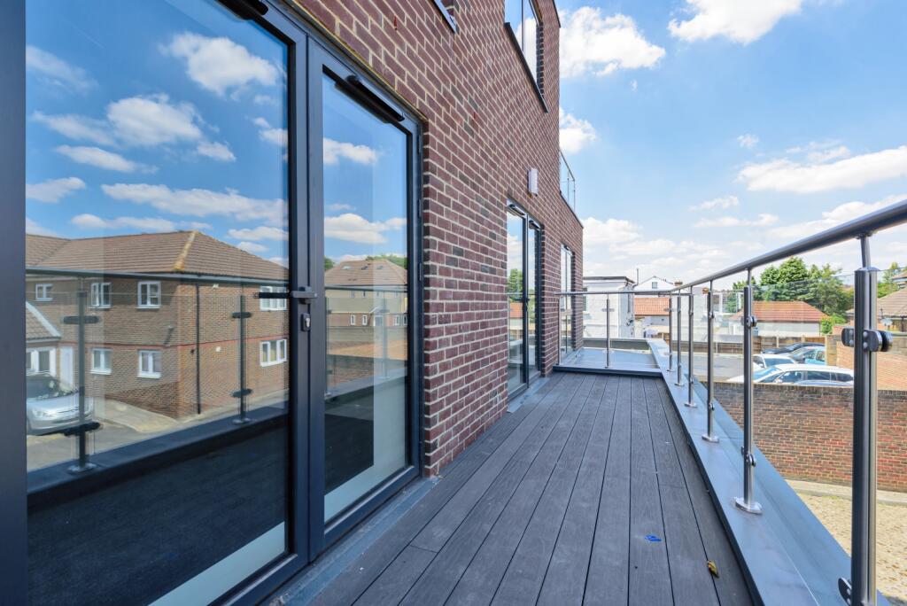 2 bed 1st Floor Flat for rent in Sidcup. From Langford Russell - Sidcup