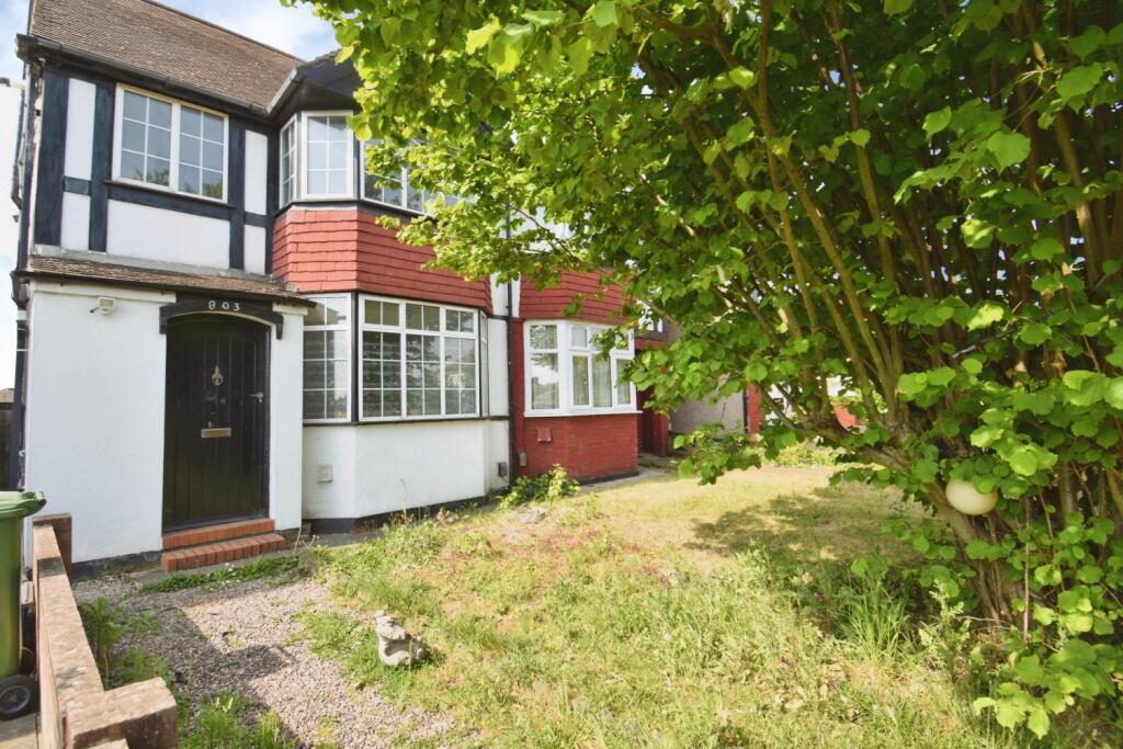 4 bed Semi Detached for rent in Sidcup. From Langford Russell - Sidcup