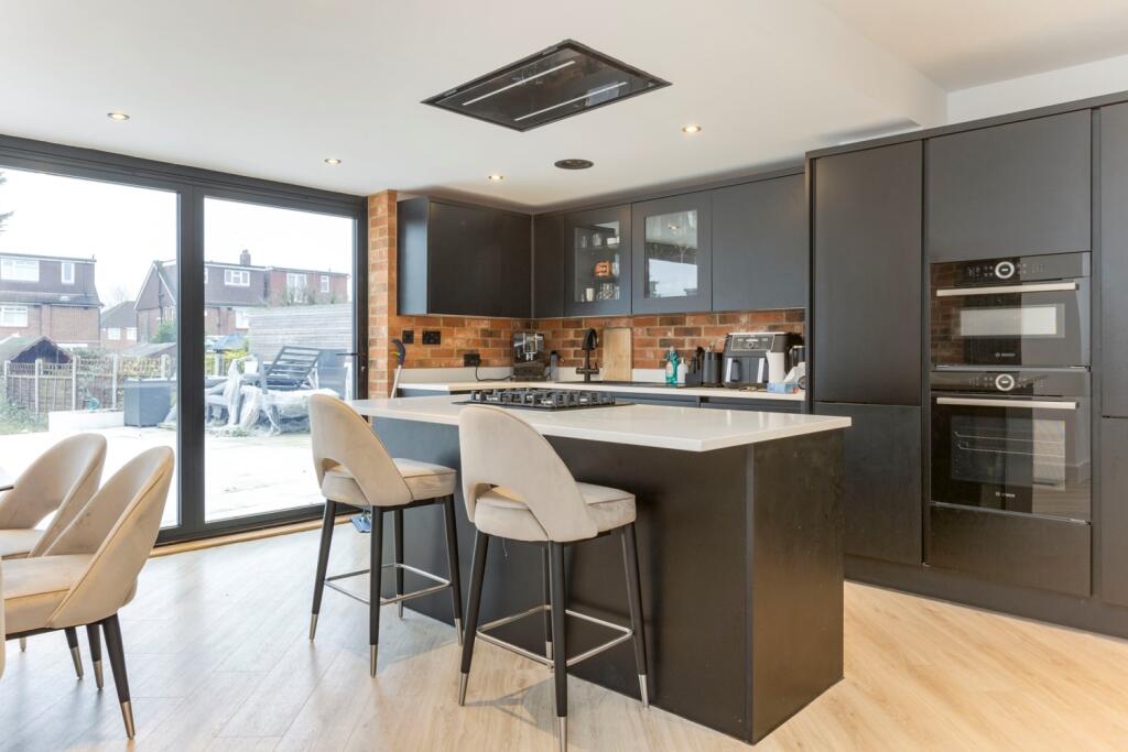 2 bed Semi Detached for rent in North Cray. From Langford Russell - Sidcup