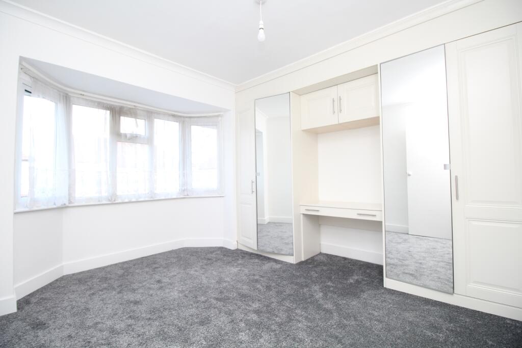 3 bed End of Terrace for rent in Bexley. From Acorn - Welling