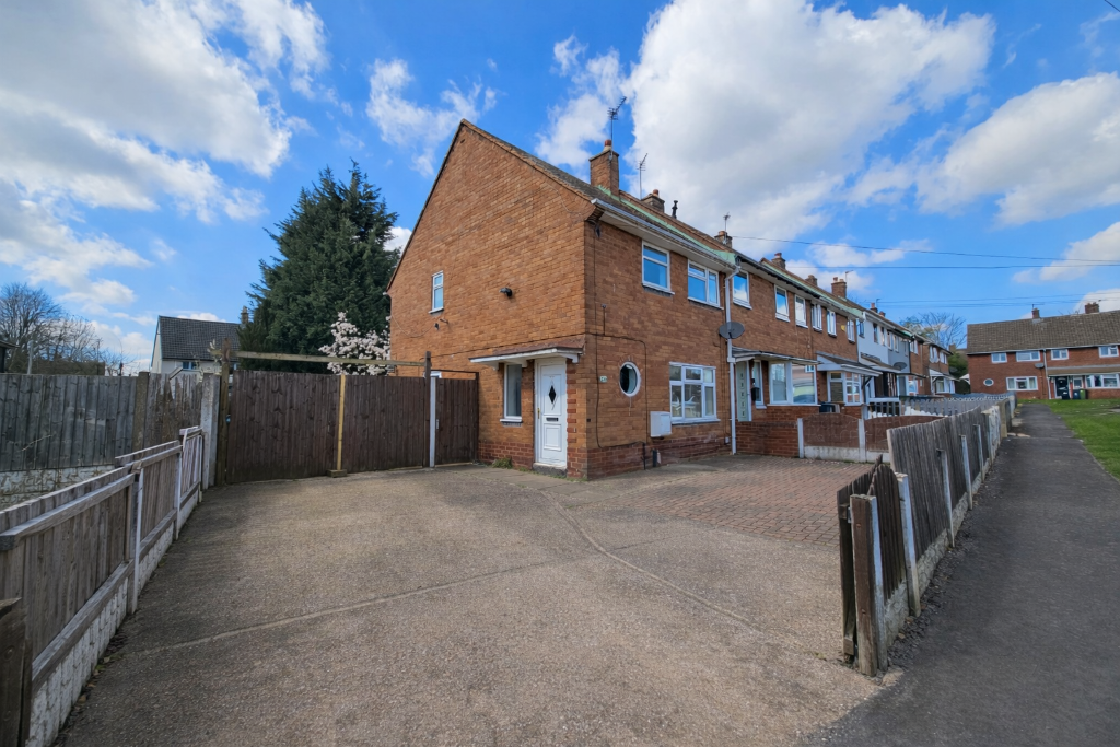 2 bed Semi Detached for rent in Bloxwich. From Acorns & Co Estate Agents, Walsall