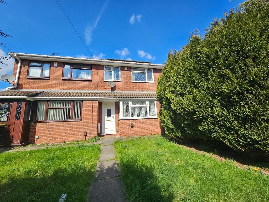 3 bed Mid Terraced House for rent in Walsall. From Acorns & Co Estate Agents, Walsall