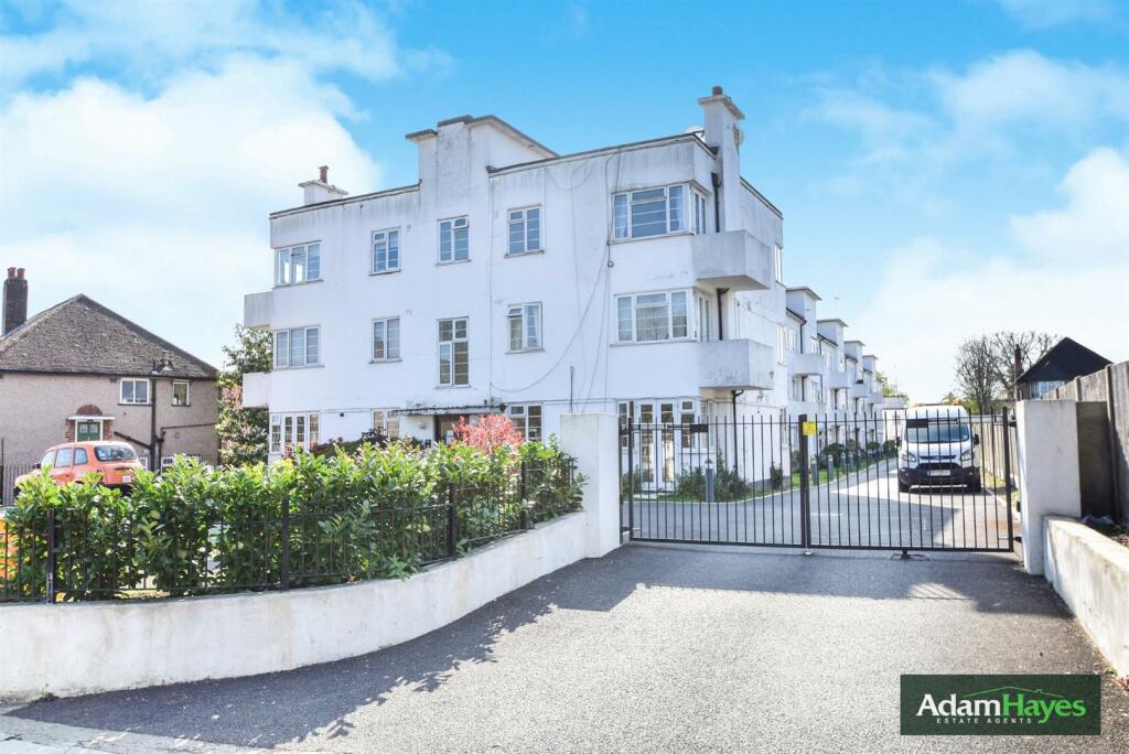 2 bed Apartment for rent in Friern Barnet. From Adam Hayes Estate Agents - North Finchley - N12