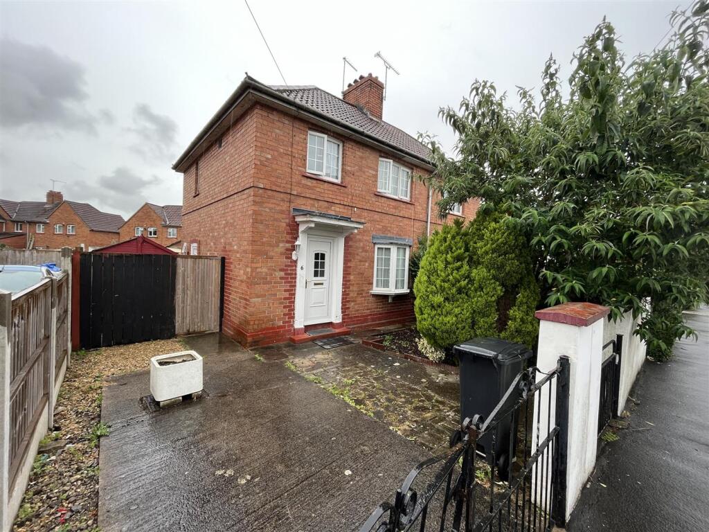 3 bed Semi Detached for rent in Bristol. From A J Homes - Winterbourne 3 bed Semi Detached for rent in Bristol. From A J Homes - Winterbourne