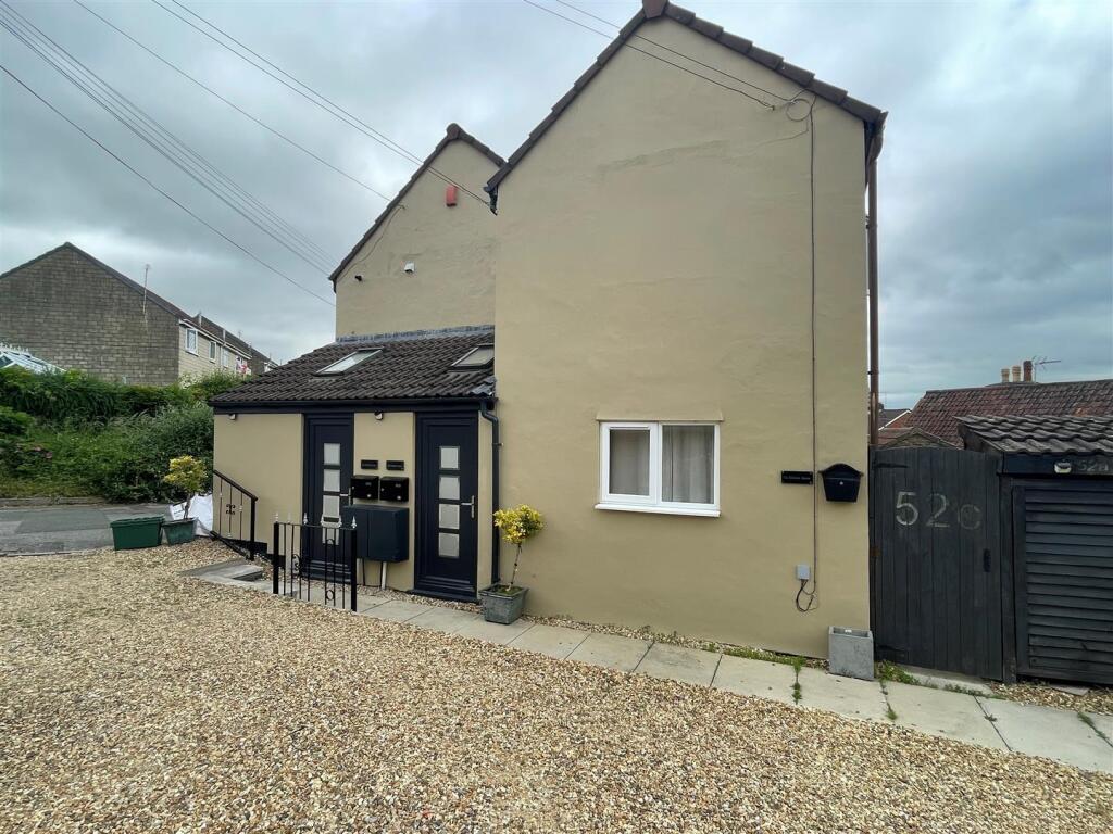 2 bed 1st Floor Flat for rent in Bristol. From A J Homes - Winterbourne 2 bed 1st Floor Flat for rent in Bristol. From A J Homes - Winterbourne