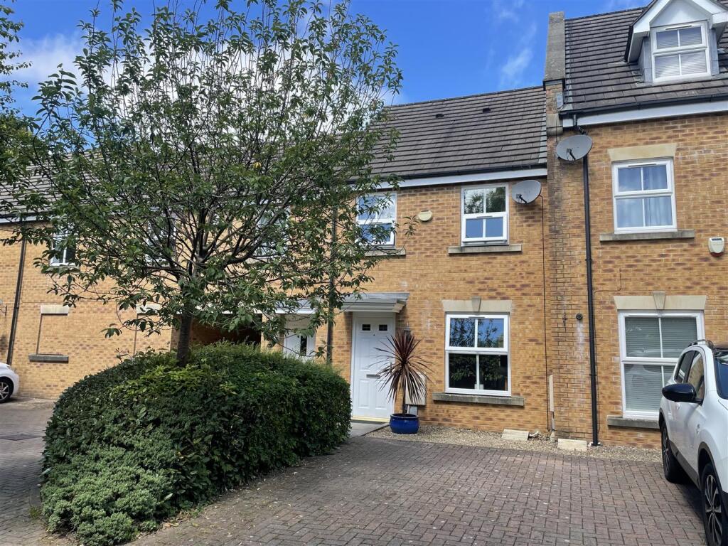2 bed Semi Detached for rent in Bristol. From A J Homes - Winterbourne