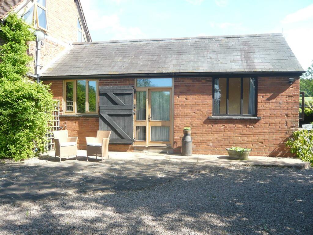 2 bed Cottage for rent in Guarlford. From Allan Morris