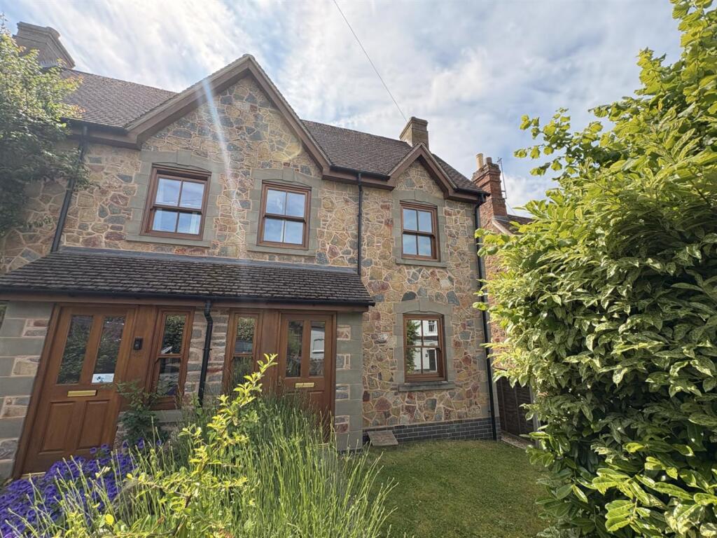3 bed Semi Detached for rent in Great Malvern. From Allan Morris - Malvern
