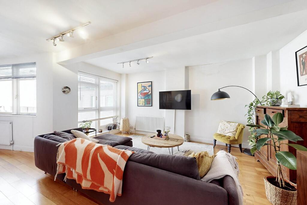 2 bed 1st Floor Flat for rent in Islington. From Alwyne Estate Agents - London 2 bed 1st Floor Flat for rent in Islington. From Alwyne Estate Agents - London