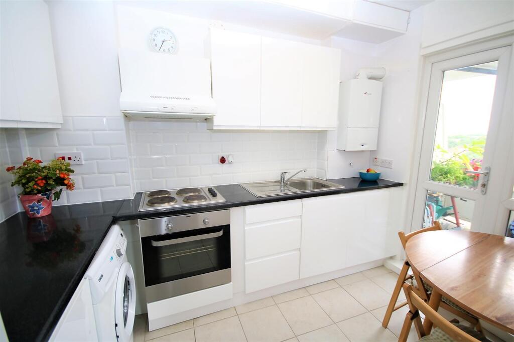 2 bed Apartment for rent in Islington. From Alwyne Estate Agents - London