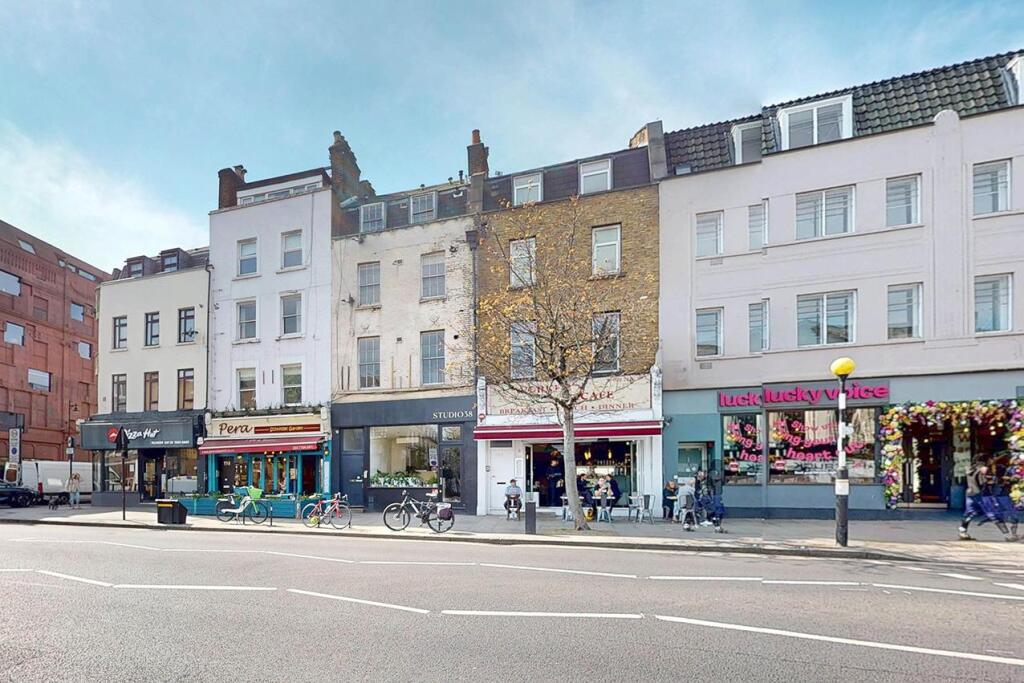 1 bed 1st Floor Flat for rent in London. From Alwyne Estate Agents - London