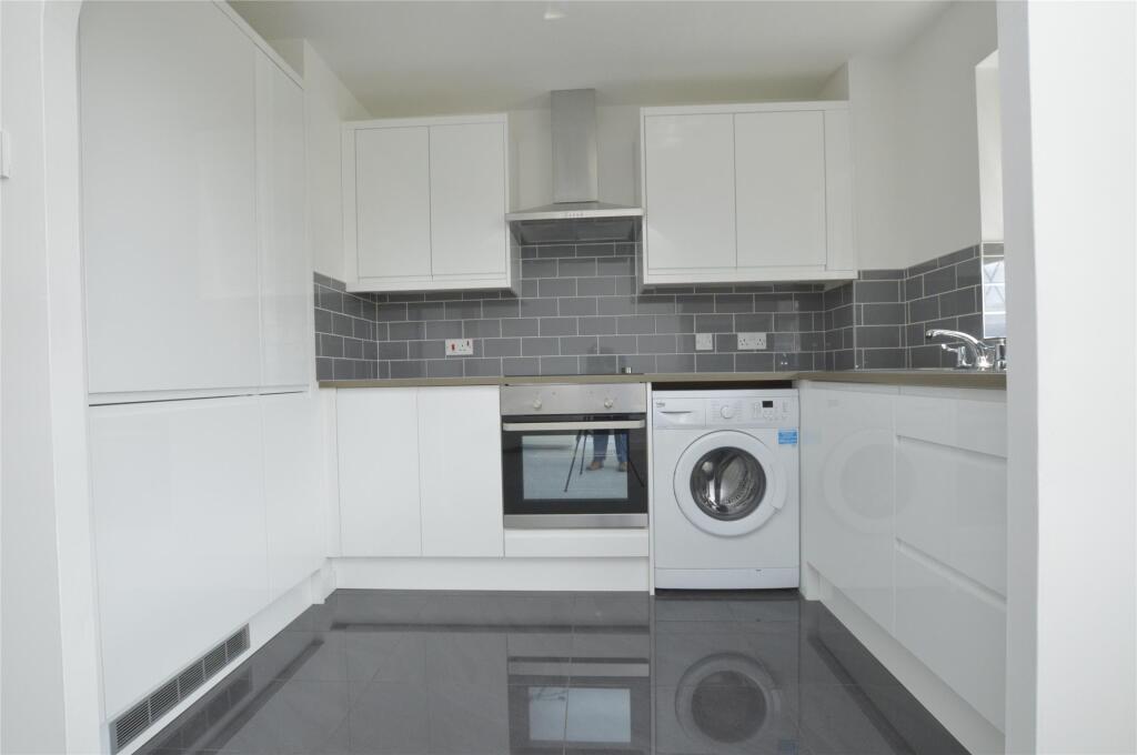 1 bed Annexe for rent in Romford. From Andrews Letting and Management - Romford