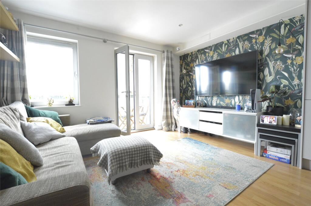 2 bed Apartment for rent in Romford. From Andrews Letting and Management - Romford