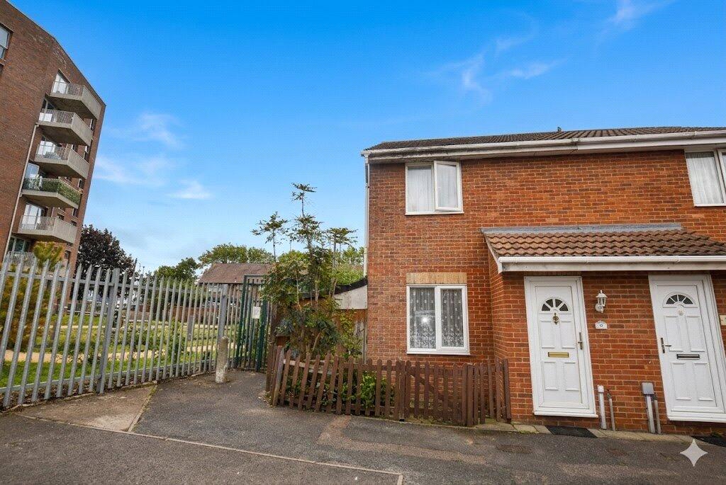 1 bed End of Terrace for rent in Dagenham. From Andrews Letting and Management - Romford