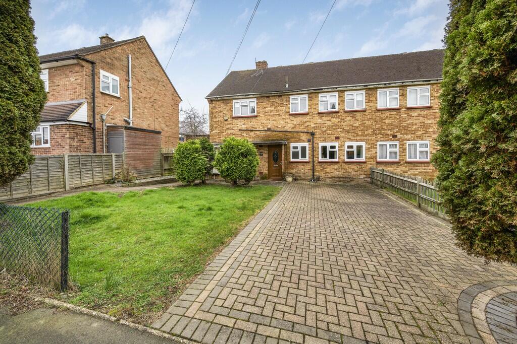 2 bed House (unspecified) for rent in Uxbridge. From Andrews Turbervilles Estate Agents - Hillingdon - Crescent Parade