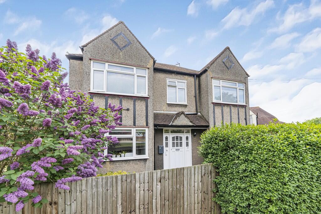 2 bed Annexe for rent in Uxbridge. From Andrews Turbervilles Estate Agents - Hillingdon - Crescent Parade 2 bed Annexe for rent in Uxbridge. From Andrews Turbervilles Estate Agents - Hillingdon - Crescent Parade