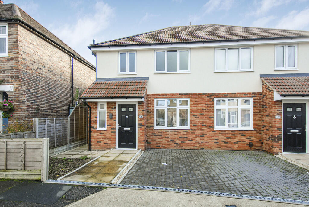3 bed Semi Detached for rent in Uxbridge. From Andrews Turbervilles Estate Agents - Hillingdon - Crescent Parade