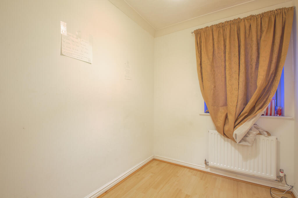 1 bed House Share for rent in Dagenham. From Anthony James - South East 1 bed House Share for rent in Dagenham. From Anthony James - South East