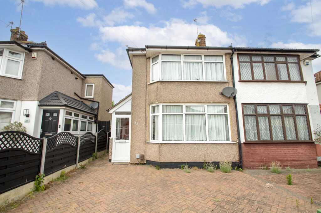 2 bed Semi Detached for rent in Sidcup. From Anthony James - South East