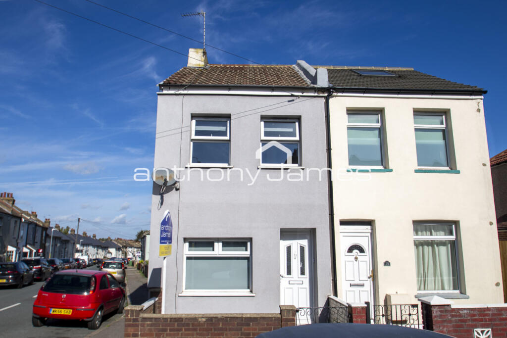 4 bed End of Terrace for rent in Crayford. From Anthony James - South East 4 bed End of Terrace for rent in Crayford. From Anthony James - South East