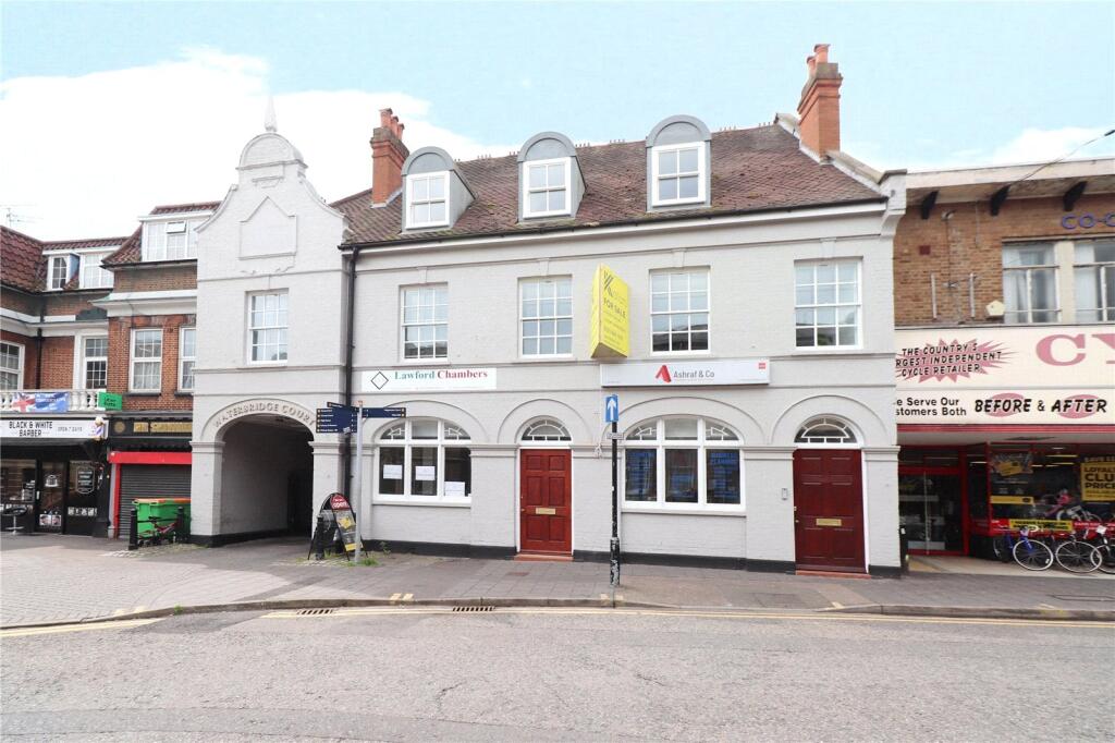 1 bed Apartment for rent in Crayford. From Anthony Martin Estate Agents - Dartford