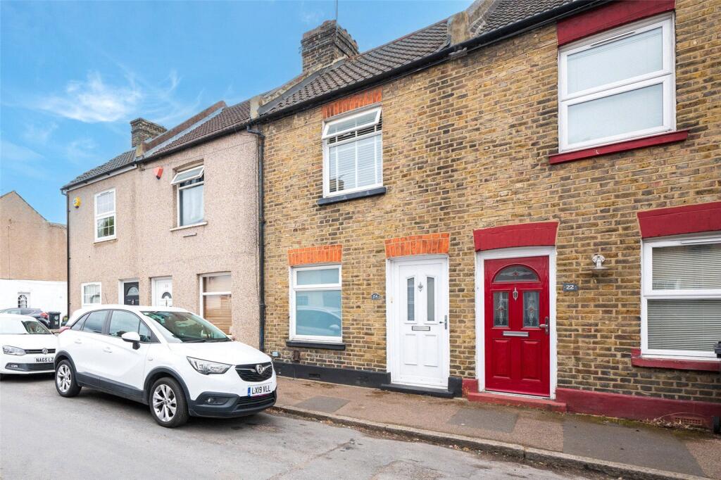 2 bed Mid Terraced House for rent in Crayford. From Anthony Martin Estate Agents - Dartford 2 bed Mid Terraced House for rent in Crayford. From Anthony Martin Estate Agents - Dartford